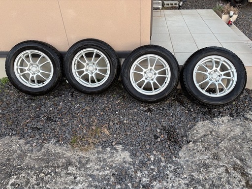 オデッセイ　スタッドレスタイヤ