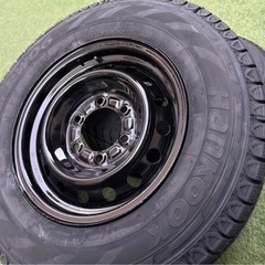 新品未使用　ハイエーススタッドレスの画像