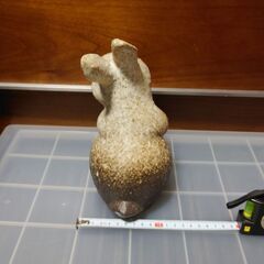 うさぎ　置き物　信楽焼　オブジェ　オーナメント　可愛い　こなひきうさぎ　兎の画像