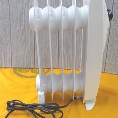 ミニオイルヒーター FL-MOL1YD フィフティ ホワイト 5枚フィン 500W 西岡店の画像