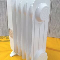 ミニオイルヒーター FL-MOL1YD フィフティ ホワイト 5枚フィン 500W 西岡店の画像