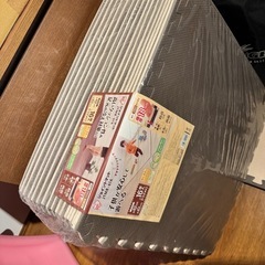 アイリスオーヤマジョイントマット  16枚入りの画像