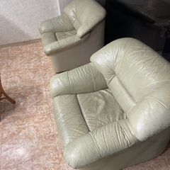 1人掛けソファーの画像