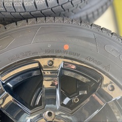 ロックケリーMX-I 16inグッドイヤーアイスナビSUV 175/80R16の画像