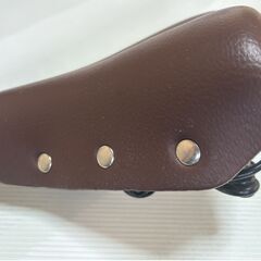 自転車用サドル（中古品）の画像