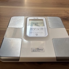 タニタ 体組成計　BC760ホワイトの画像