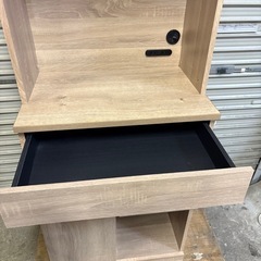 キッチンボード レンジ台 食器棚の画像