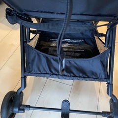 ワンタッチで最小　ビスティBitsy ベビーカー　飛行機　旅行向けの画像