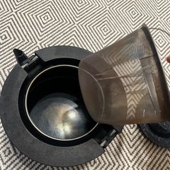 シービージャパン やかん ブラック IH対応 1.6L フラット ケトル 茶こし付き ホーロー ALAWの画像