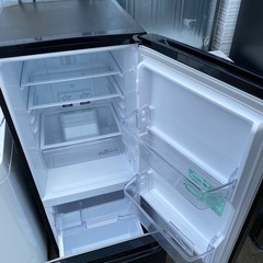 人気のブラック✨三菱 146L 一人暮らし冷蔵庫 2018年製 動作品ですの画像