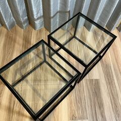 【12/10まで】【送料無料！ほぼ未使用】 ガラストップサイドテーブル2個セットの画像