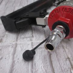 MAX マックス TA-225LU/4J エアネイラ 美品 中古品 ピン多数付 【ハンズクラフト宜野湾店】の画像