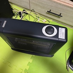 加湿付き電気ストーブの画像