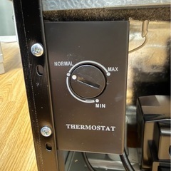 MAXZEN 1ドア冷凍庫（33L） 型番：JF033HM01 使用期間：約1年 の画像