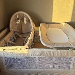 ベビーベッド ゆりかご オムツ交換台の画像