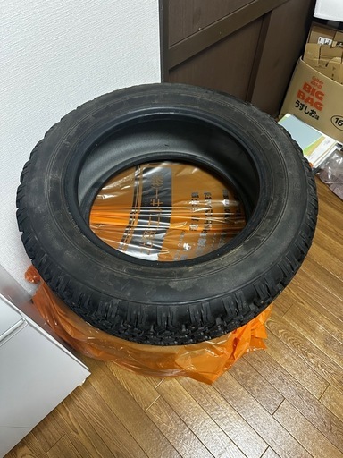 ｛今週限定｝205/60/15  スパイクタイヤ