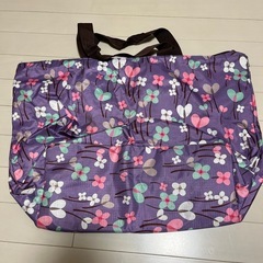 ボストンバッグ　花柄の画像