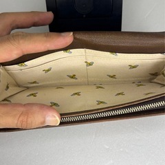 【即決歓迎・美品】Vivienne Westwood 長財布／ブラウン チェック柄の画像