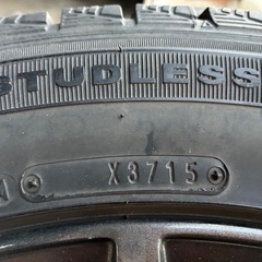 【スタッドレスタイヤ 215/55R17 ホイール付き 4本セット】の画像