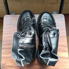 新品 24.5cm レディース ブーツ ブラック 厚底 シューズ サイドゴア 識別番号:【B169-S】の画像