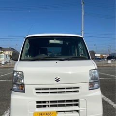 スズキ　エブリイ　軽ワゴン　軽バン　白　MT車の画像