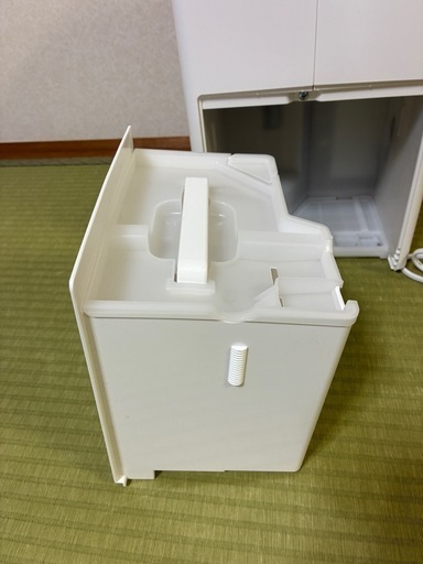 【美品】IRIS OHYAMA 衣類乾燥除湿機 IJC-P70