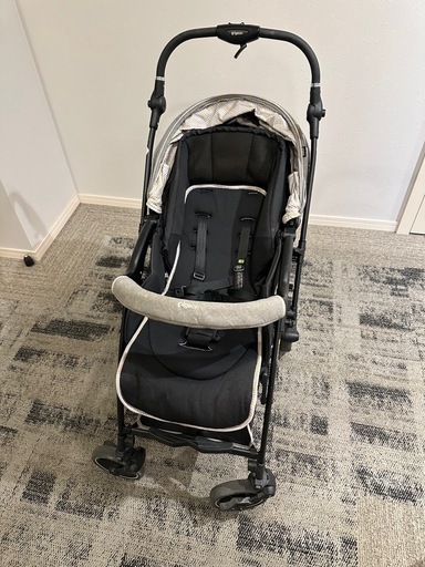 美品】ピジョン ベビーカー ランフィ リノン Runfee Lino'n RA9L 美品】ピジョン ベビーカー ランフィ リノン Runfee Lino'n RA9L