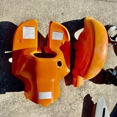 お話中！[中古]スズキ　チョイノリ　美品カウル、シート、マフラー類、色々の画像