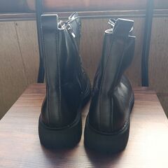 新品 24.5cm レディース ブーツ ブラック 厚底 シューズ サイドゴア 識別番号:【B170-S】の画像