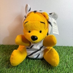 美品、ディズニークマの ミニぷーさん、ぬいぐるみ.6体 の画像