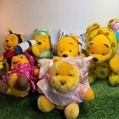 美品、ディズニークマの ミニぷーさん、ぬいぐるみ.6体 の画像
