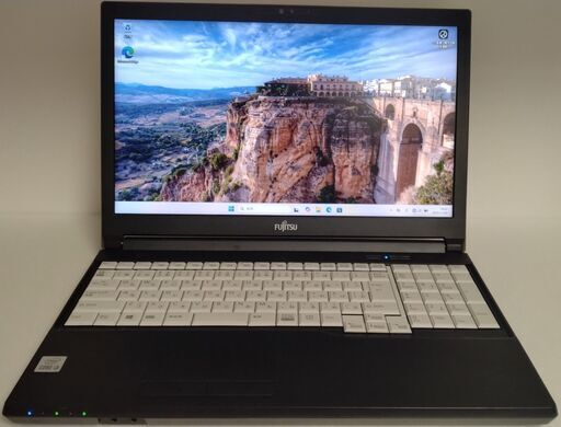 【Windows11正式対応】FUJITSU LIFEBOOK A5510/FX ノートパソコン
