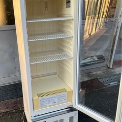 【動確済み】ホシザキ 業務用 冷蔵ショーケース USB-50BTL 133L 500×515×1520(mm) 厨房機材 小型ショーケース 厨房機器 冷蔵庫の画像