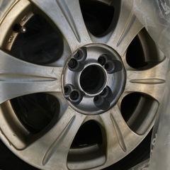 ヨコハマ　スタッドレスタイヤの画像