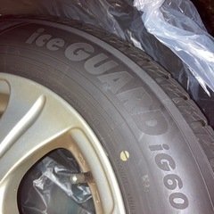 ヨコハマ　スタッドレスタイヤの画像