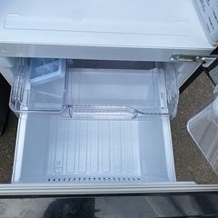 三菱 146L 冷蔵庫 MR-P15C-B（2017年製）ブラック 動作良好✨一人暮らし向け の画像