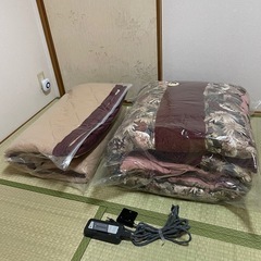 テーブル（コタツ機能有）➕専用コタツ布団の画像