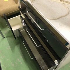 【ジャングルジャングル和歌山店】【Wa3438】食器棚リユースショップ リサイクルショップ 中古家具 中古家電 中古自転車 古着 冷蔵庫の画像