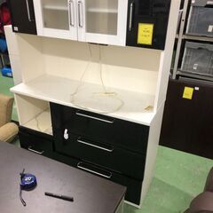 【ジャングルジャングル和歌山店】【Wa3438】食器棚リユースショップ リサイクルショップ 中古家具 中古家電 中古自転車 古着 冷蔵庫の画像