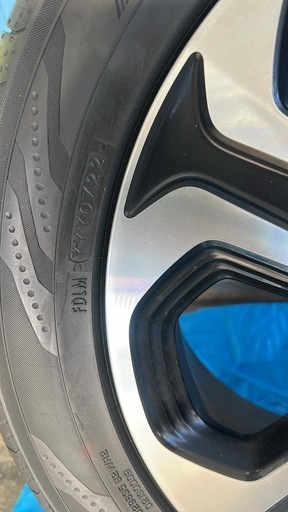 HONDA(ホンダ)VEZEL(ヴェゼル)CR-V 純正タイヤ 215/55/17 新古品