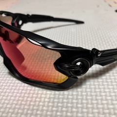 OAKLEYサングラスの画像