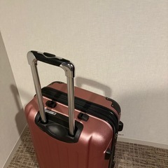 スーツケースの画像