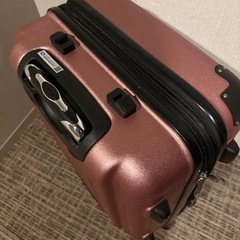 スーツケースの画像