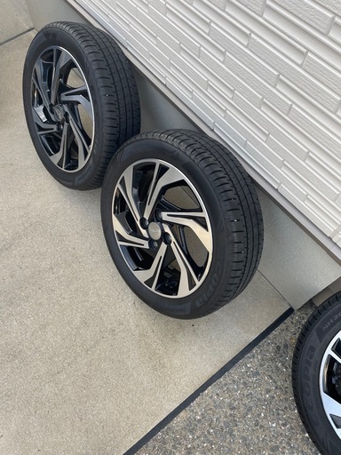 ダイハツ純正１５インチアルミホイール、２４年１０月製造ブリヂストンエコピア