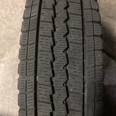 165R13 スタッドレス3本の画像