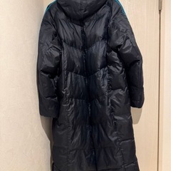 adidas フード付きロングベンチコート O 黒/青の画像