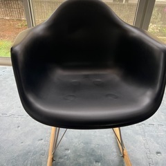 ロッキングチェアの画像