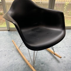 ロッキングチェアの画像