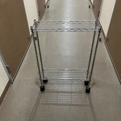 スチールラックの画像