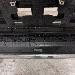 80ヴォクシー後期モデリスタ　フロントバンパーの画像